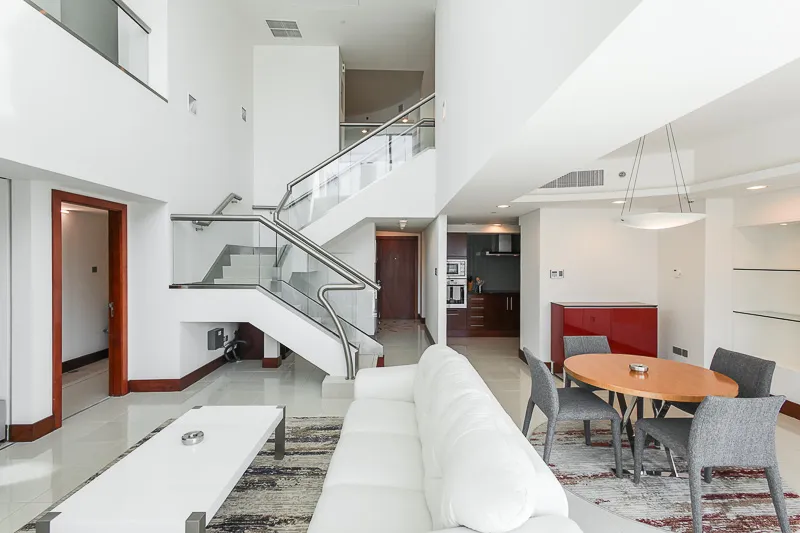 Jumeirah Living — photo 1