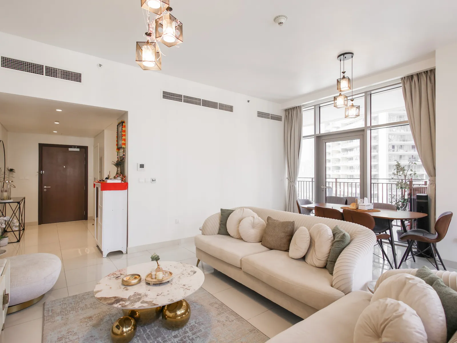 Boulevard Crescent Tower 2 — photo 2